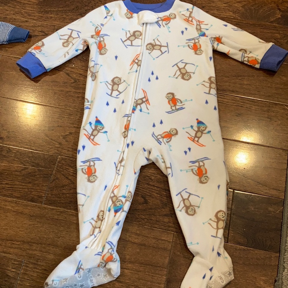 Carter’a 12M Skiing Money Sleeper